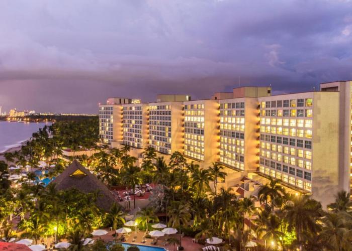 Sheraton Buganvilias Resort & Convention Center
