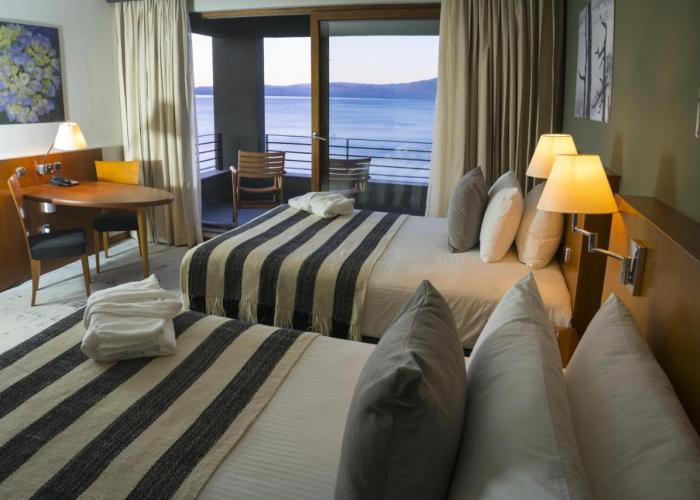 Park Lake Luxury Hotel