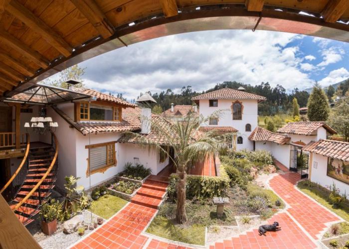 Hosteria Caballo Campana