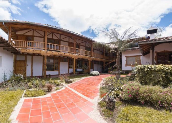 Hosteria Caballo Campana
