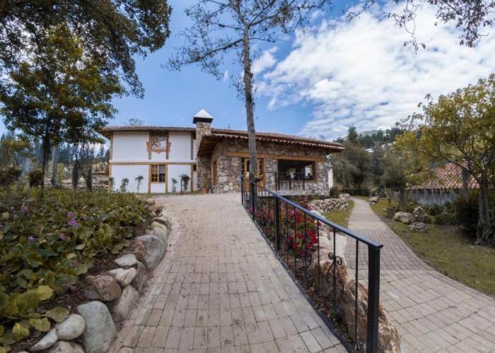 Hosteria Caballo Campana