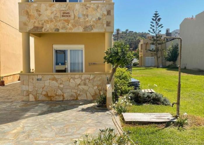 Ermis Suites