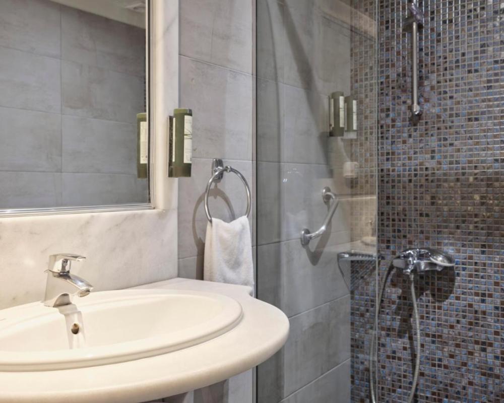 фото Loizos Stylish Residences