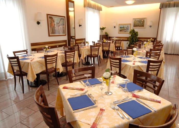 Hotel Crocenzi