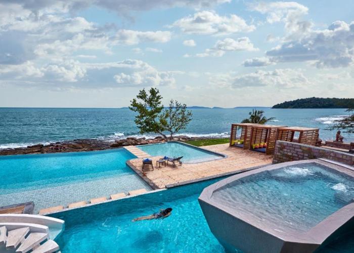 Independence Hotel Resort & Spa