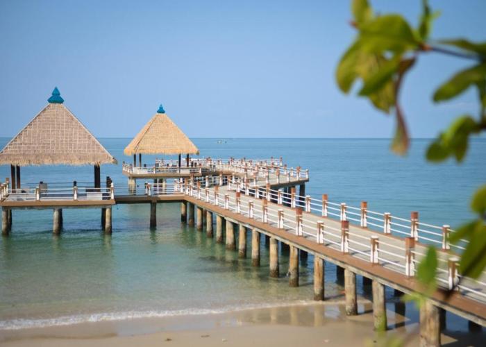 Independence Hotel Resort & Spa