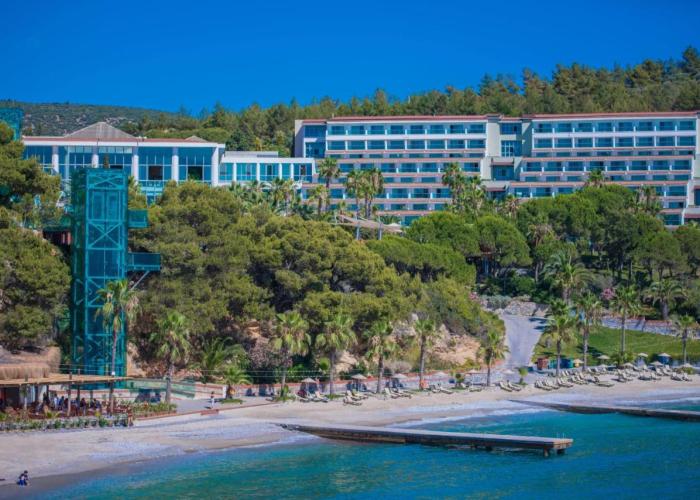 Pine Bay Holiday Resort