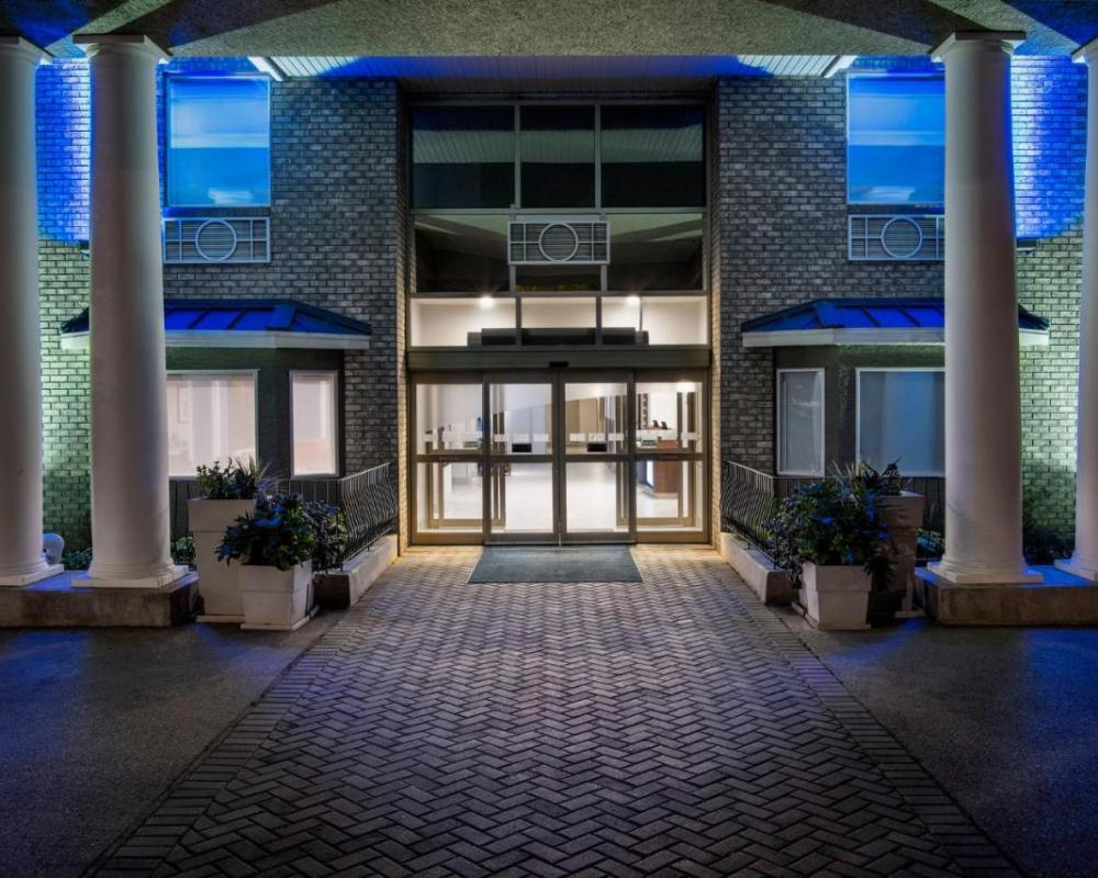 фото Holiday Inn Express Hotel & Suites Saskatoon, an IHG Hotel