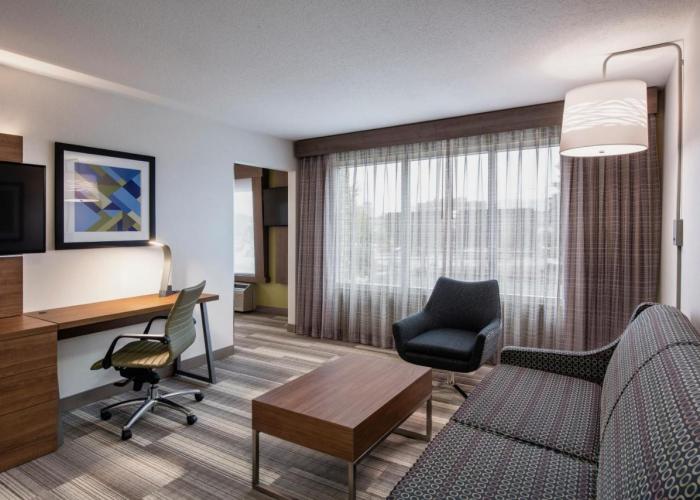 Holiday Inn Express Hotel & Suites Saskatoon, an IHG Hotel