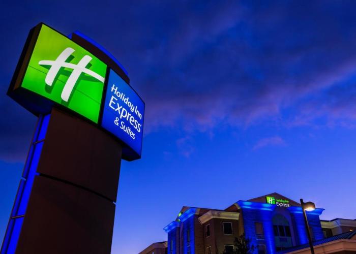Holiday Inn Express Hotel & Suites Saskatoon, an IHG Hotel