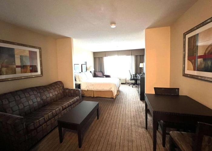 Holiday Inn Express Hotel & Suites Prince Albert, an IHG Hotel