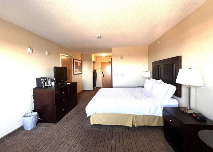 Holiday Inn Express Hotel & Suites Prince Albert, an IHG Hotel