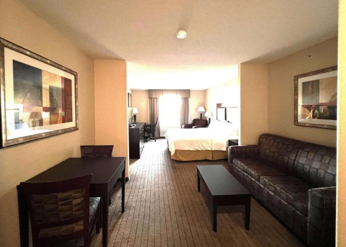 Holiday Inn Express Hotel & Suites Prince Albert, an IHG Hotel