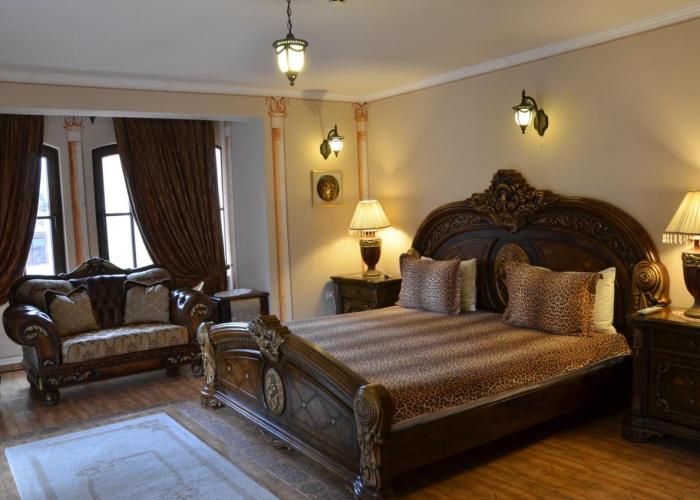 Boutique Hotel Boris Palace & Restaurant