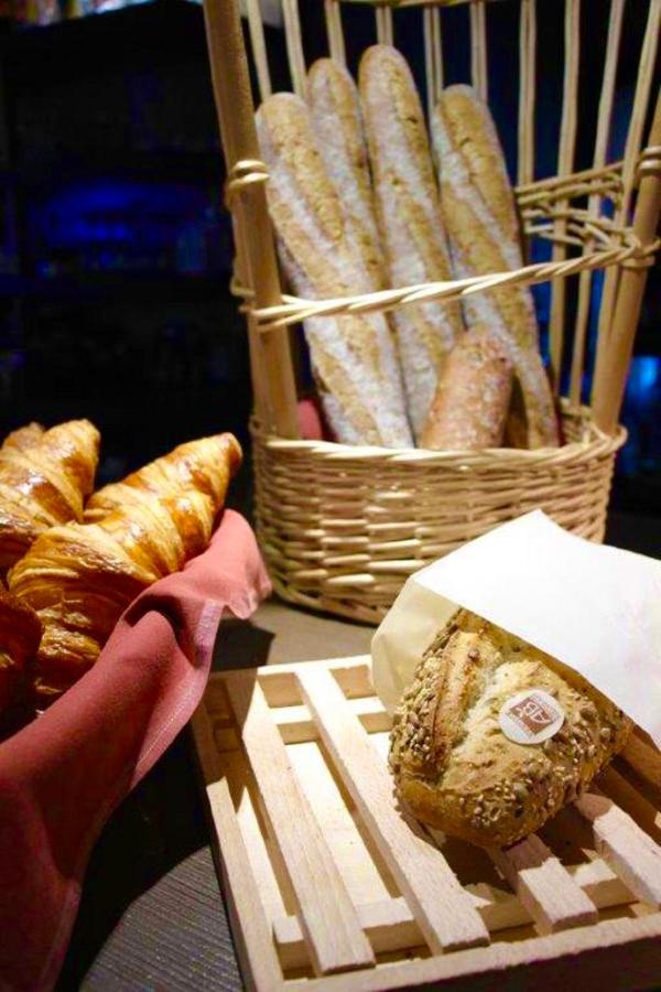 фото Kyriad Restaurant Centre Vichy