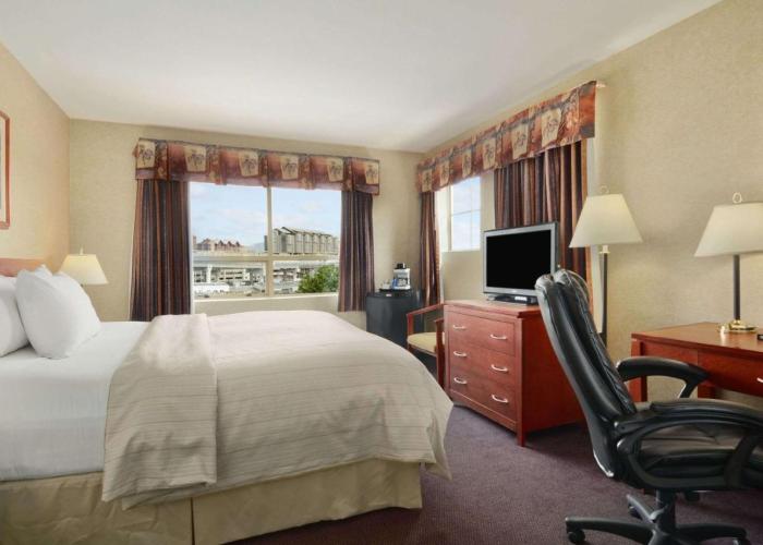 Days Inn by Wyndham Vancouver Airport