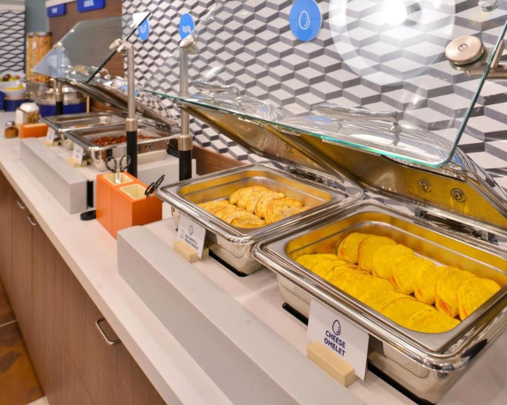 фото Holiday Inn Express Red Deer, an IHG Hotel