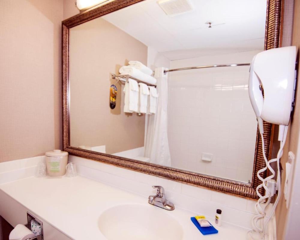 фото Holiday Inn Express Red Deer, an IHG Hotel