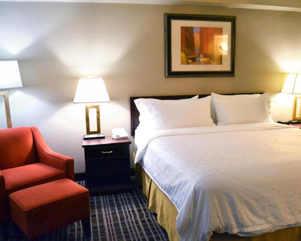 фото Holiday Inn Express Red Deer, an IHG Hotel