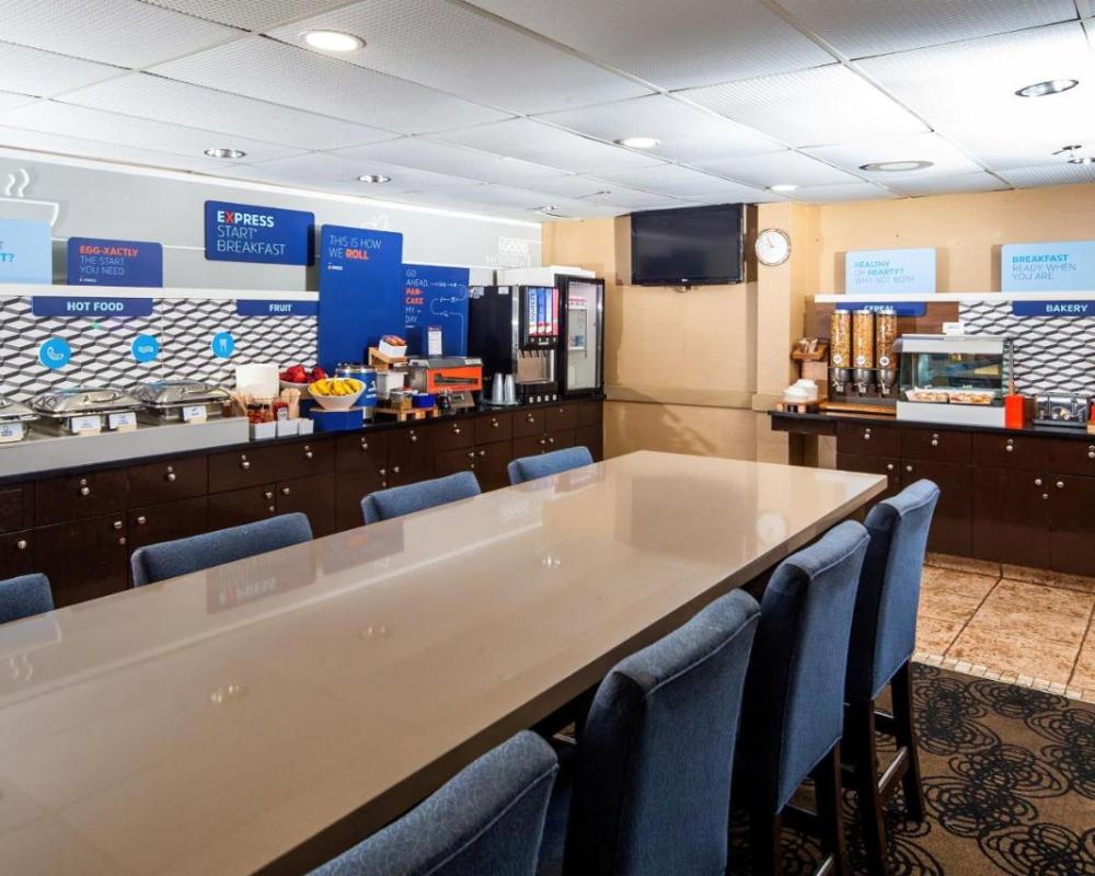 фото Holiday Inn Express Red Deer, an IHG Hotel