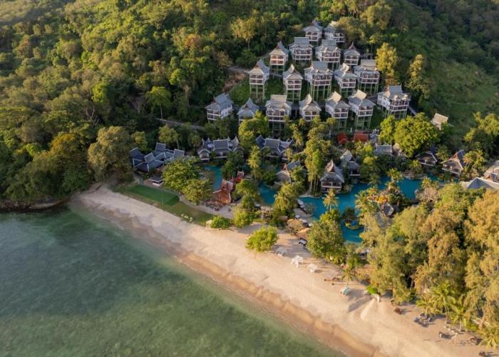 Thavorn Beach Village Resort & Spa Phuket - SHA Extra Plus