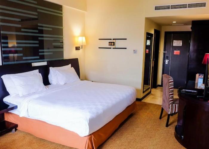 Swiss-Belhotel Silae Palu