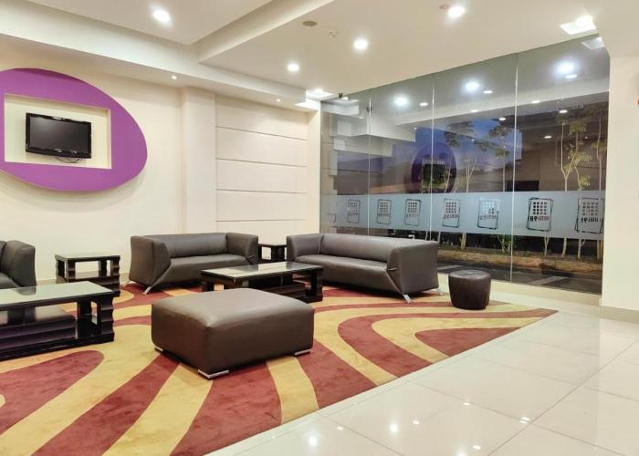 Hotel 98