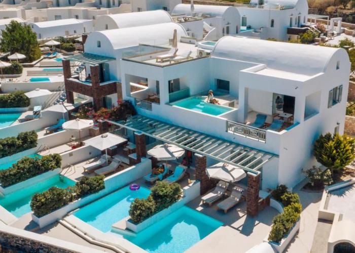 Astro Palace Hotel & Suites