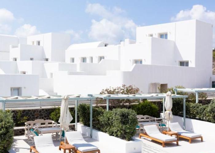 Astro Palace Hotel & Suites