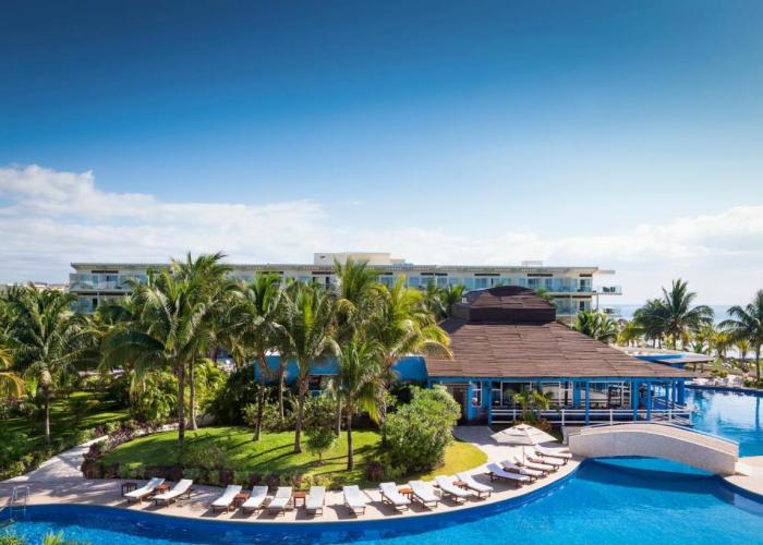 Azul Beach Resort Riviera Cancun, Gourmet All Inclusive by Karisma