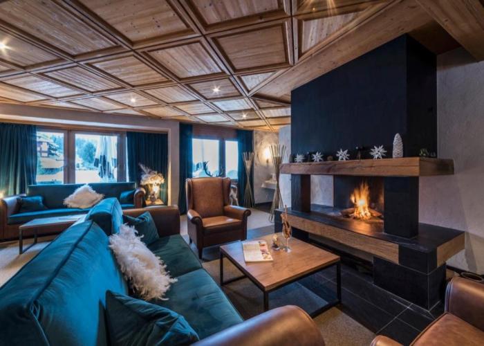 Hotel Maya Caprice