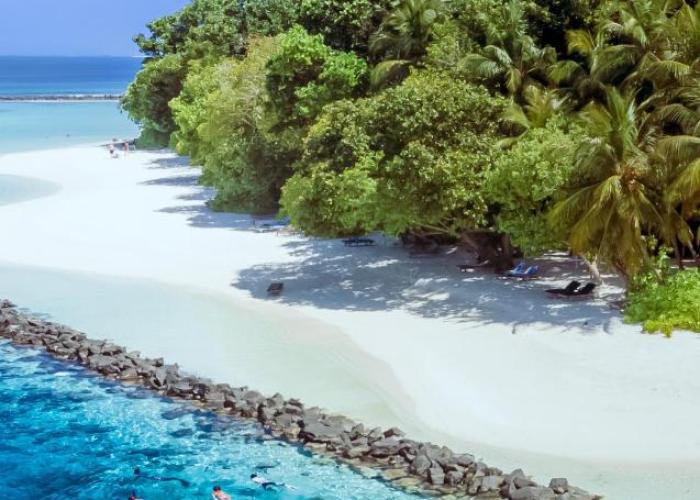 Royal Island Resort at Baa Atoll Biosphere Reserve