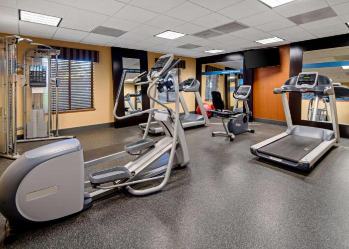 Hampton Inn and Suites Bakersfield / Highway 58