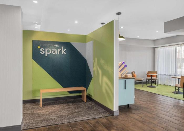 Hampton Inn Bakersfield - Central