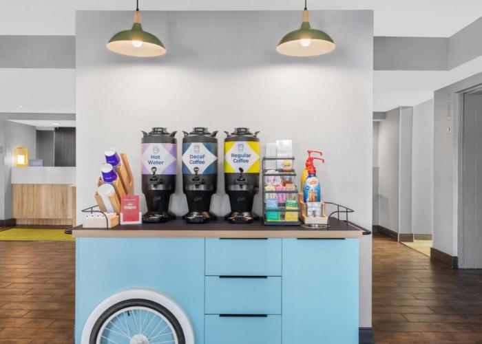 Hampton Inn Bakersfield - Central