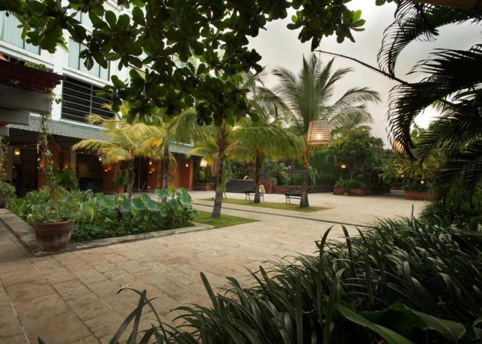 Bumi Surabaya City Resort