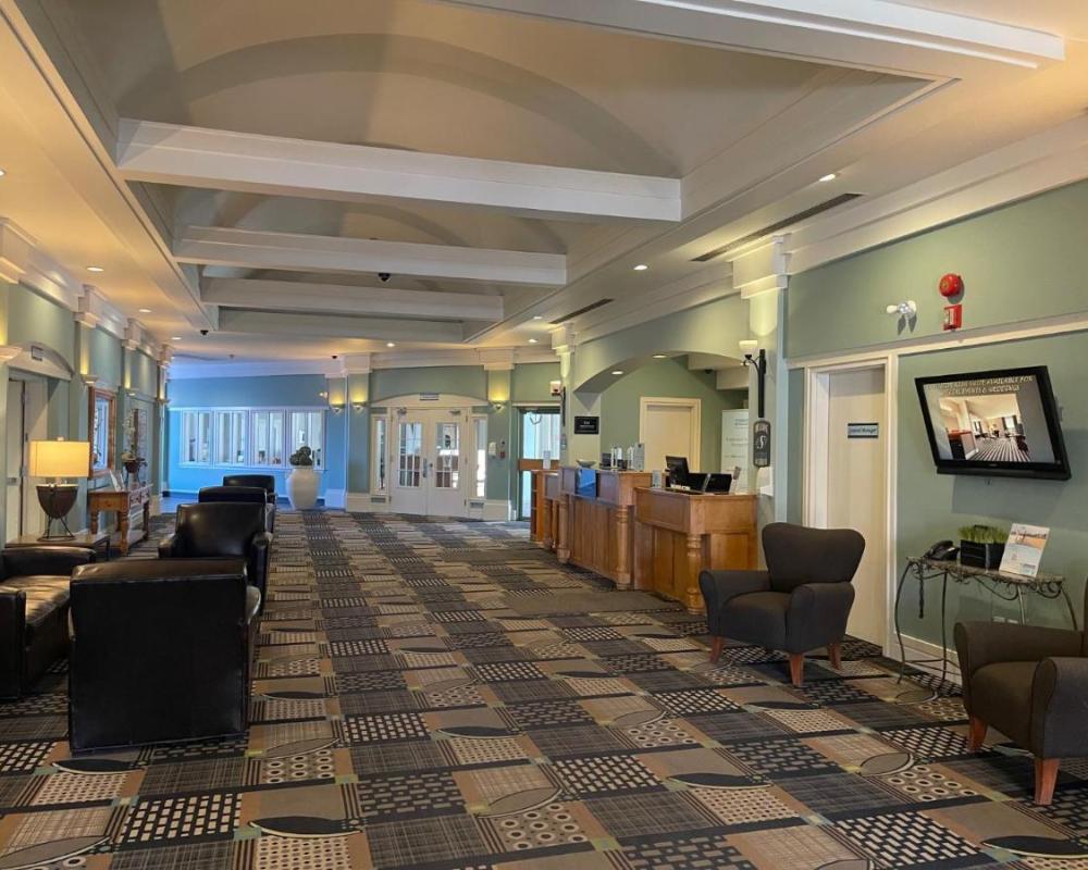 Royal Hotel Regina, Trademark Collection by Wyndham