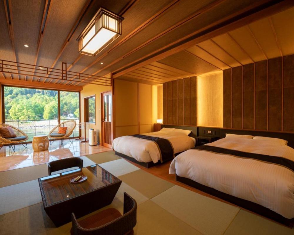 Hanayashiki Ukifune-en