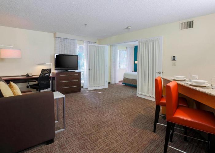 Residence Inn Bakersfield