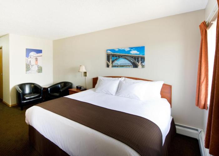 Riviera Motor Inn