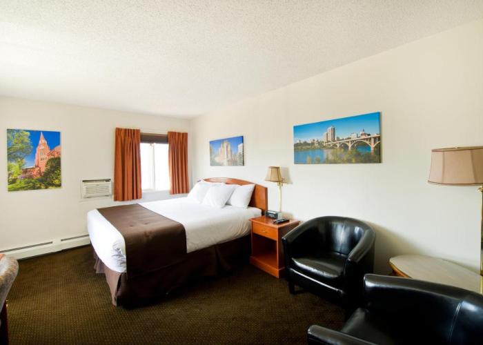 Riviera Motor Inn