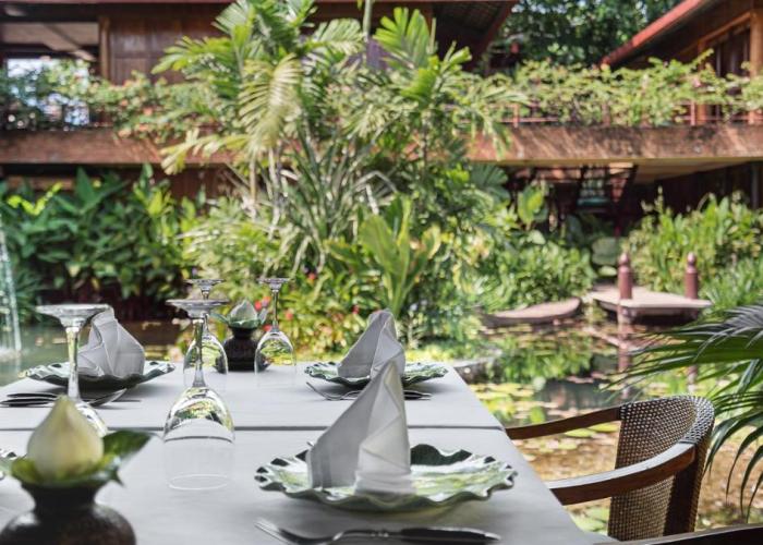 Angkor Village Hotel