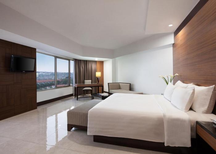 Hotel Santika Premiere Semarang