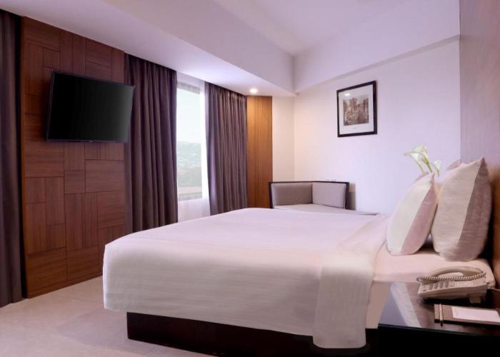 Hotel Santika Premiere Semarang
