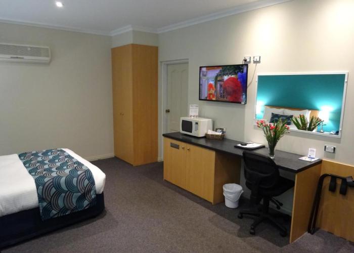 Victoria Lodge Motor Inn & Apartments