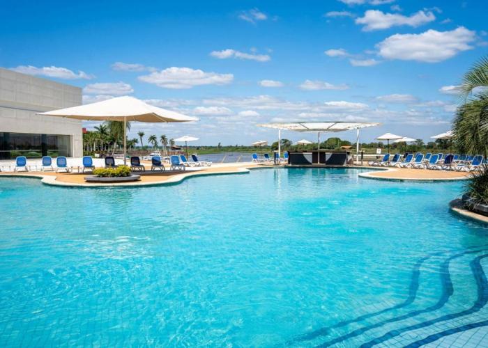 Resort Yacht Y Golf Club Paraguayo