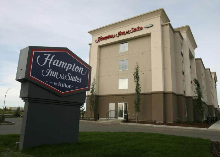 Hampton Inn & Suites Red Deer