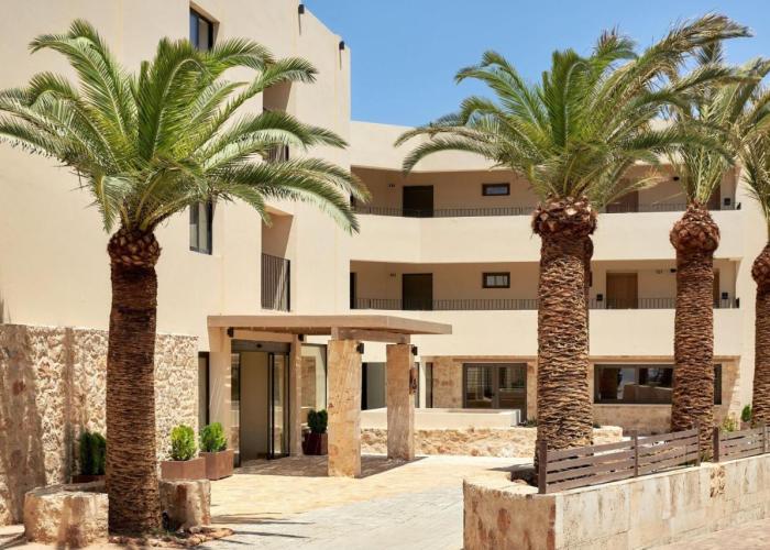 Zephyros Beach Boutique Hotel