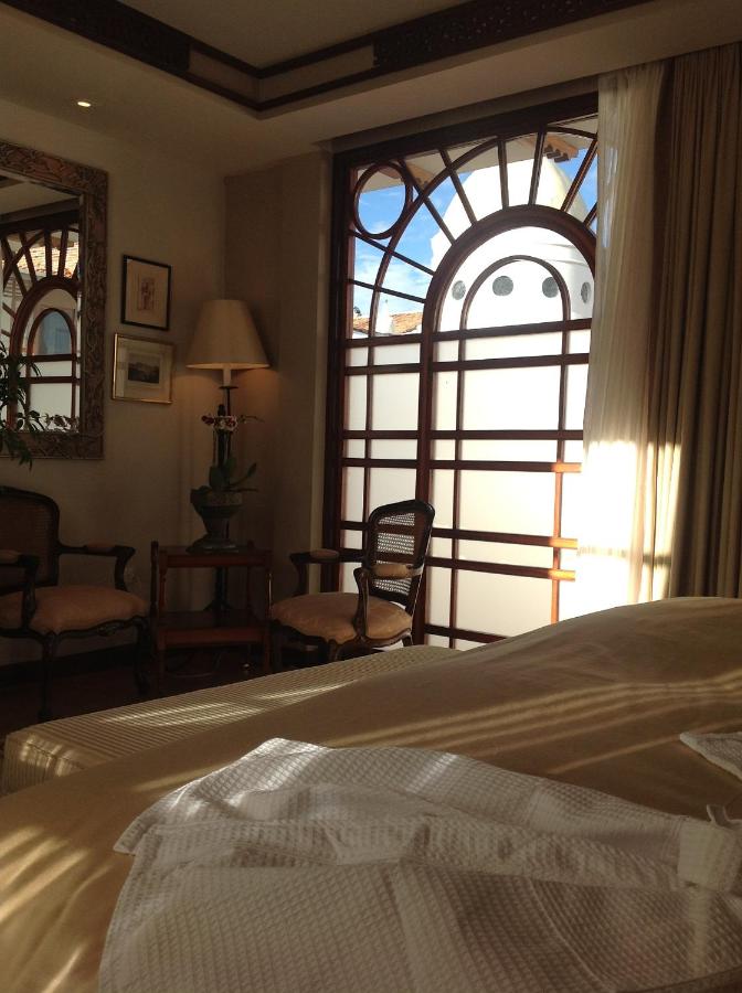 фото Mansion Alcazar