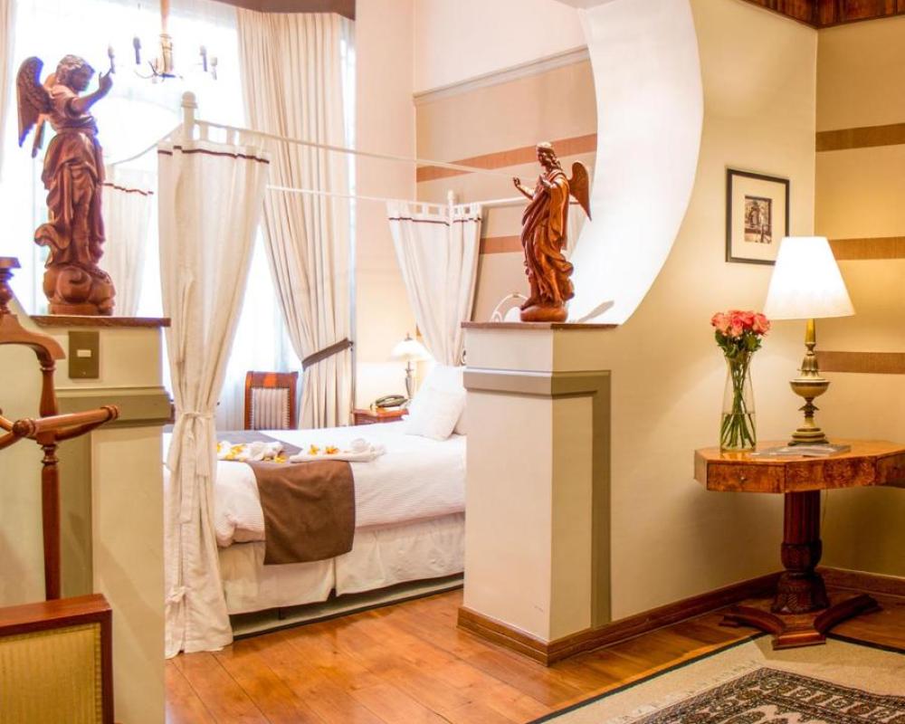 фото Mansion Alcazar